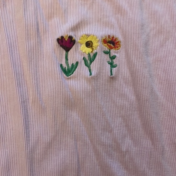 EUC Wild Fable Crop Top - Picture 2 of 3